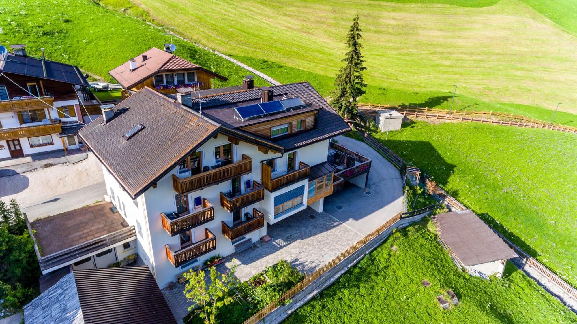 Villa Hilde San Cassiano  Luaran gambar